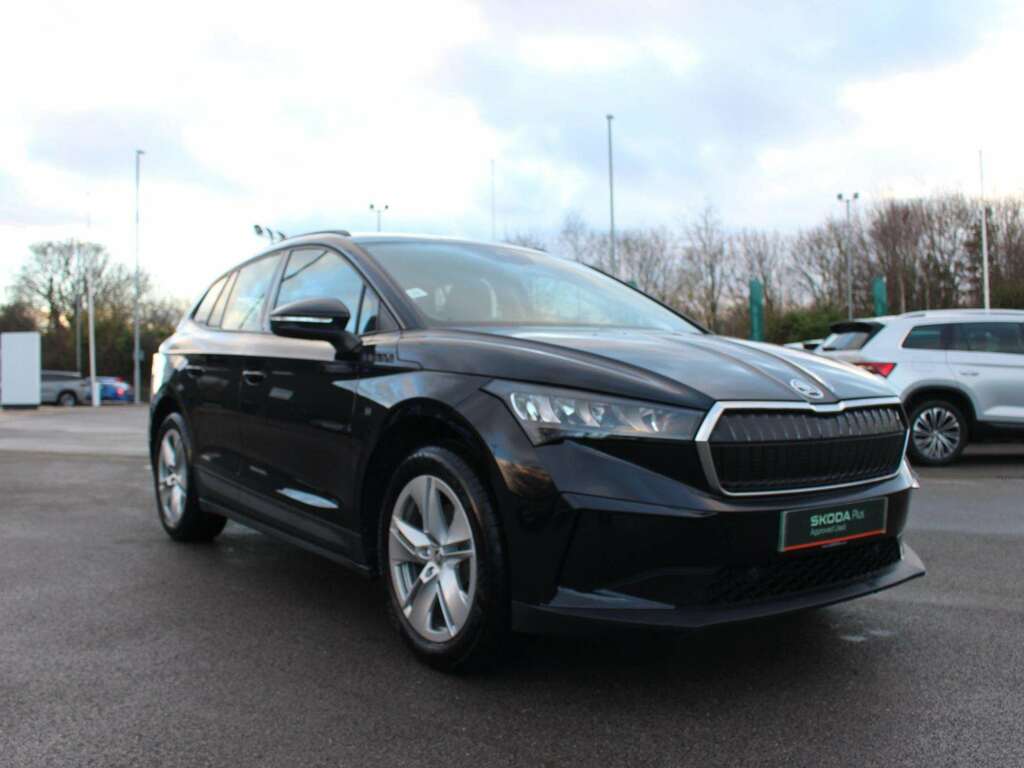Skoda ENYAQ 125Kw 50 55Kwh Black