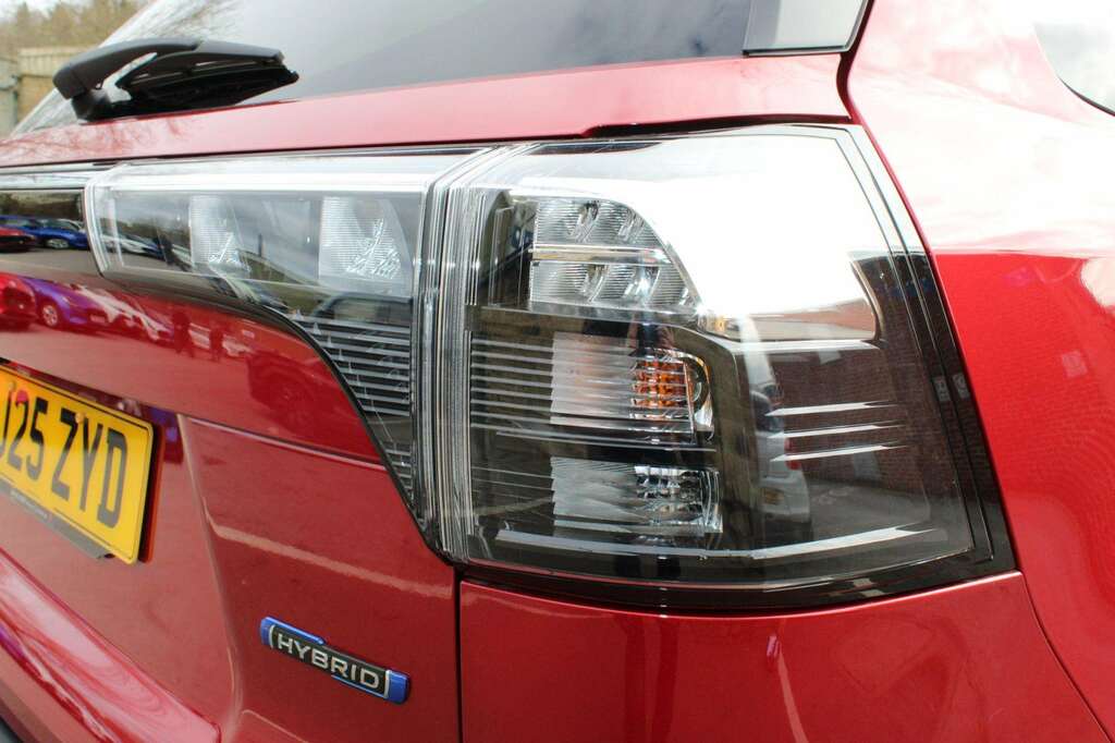 Suzuki SX4 S Cross Motion #11
