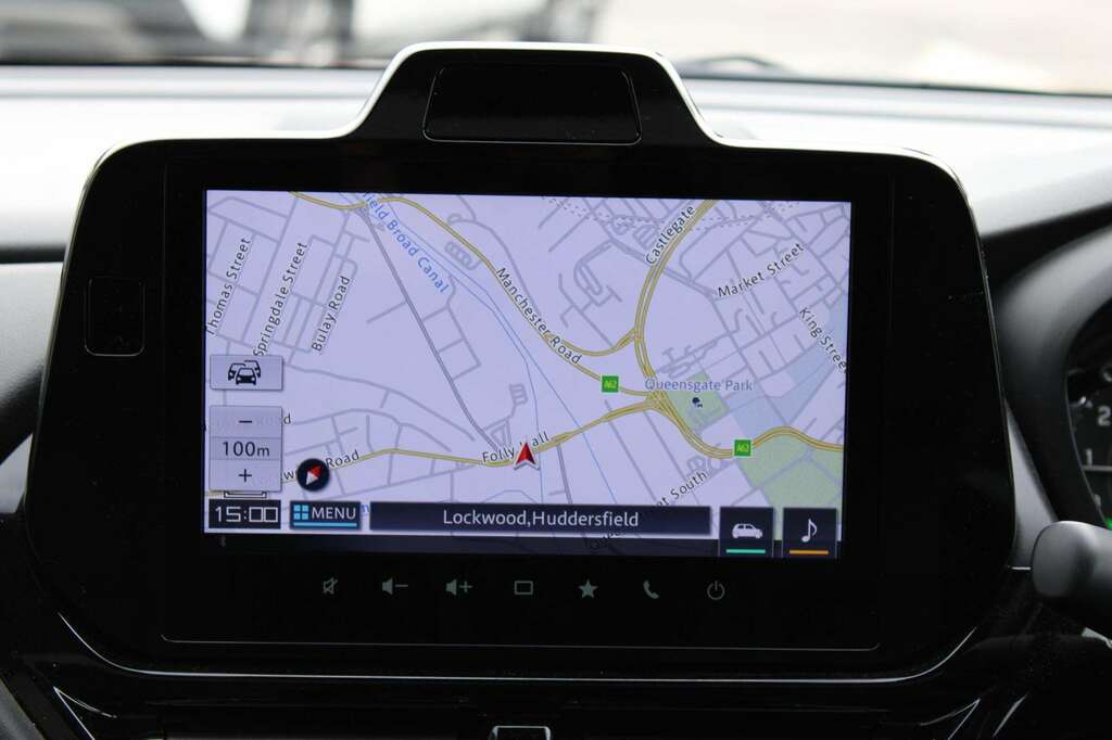 Suzuki SX4 S Cross Motion #24
