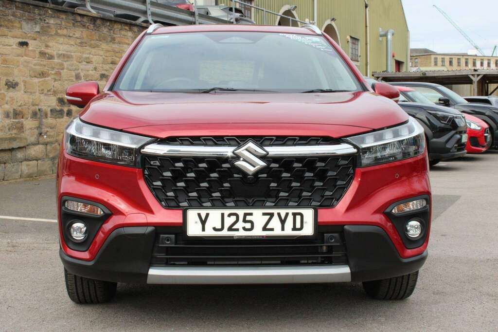 Suzuki SX4 S Cross Motion #2