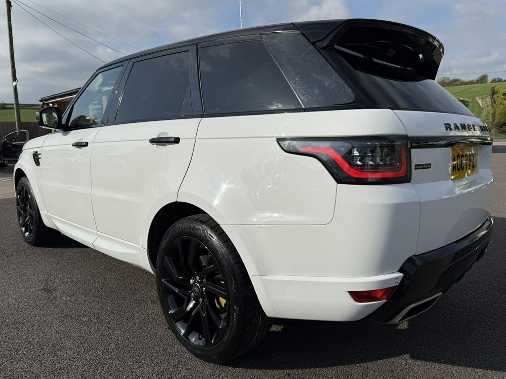 Land Rover Range Rover Sport 3.0 Sdv6 306 AO67FZG Black #4