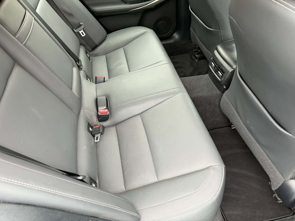 Lexus IS 300H Executive Edition Grey #6
