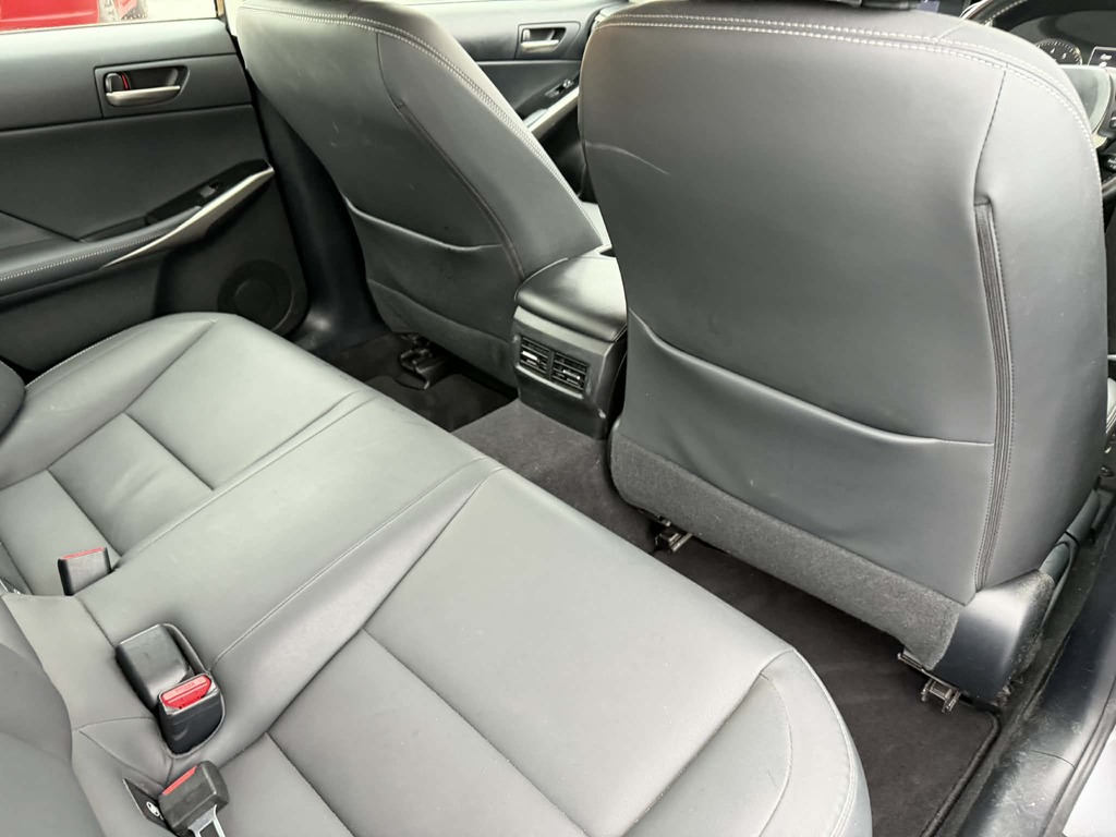 Lexus IS 300H Executive Edition Grey #5