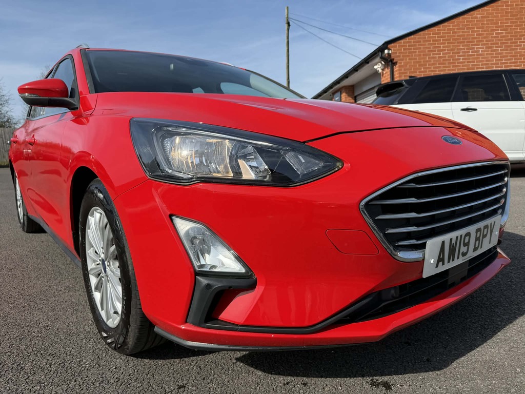 Ford Focus 1.5 Ecoblue Titanium Red #4