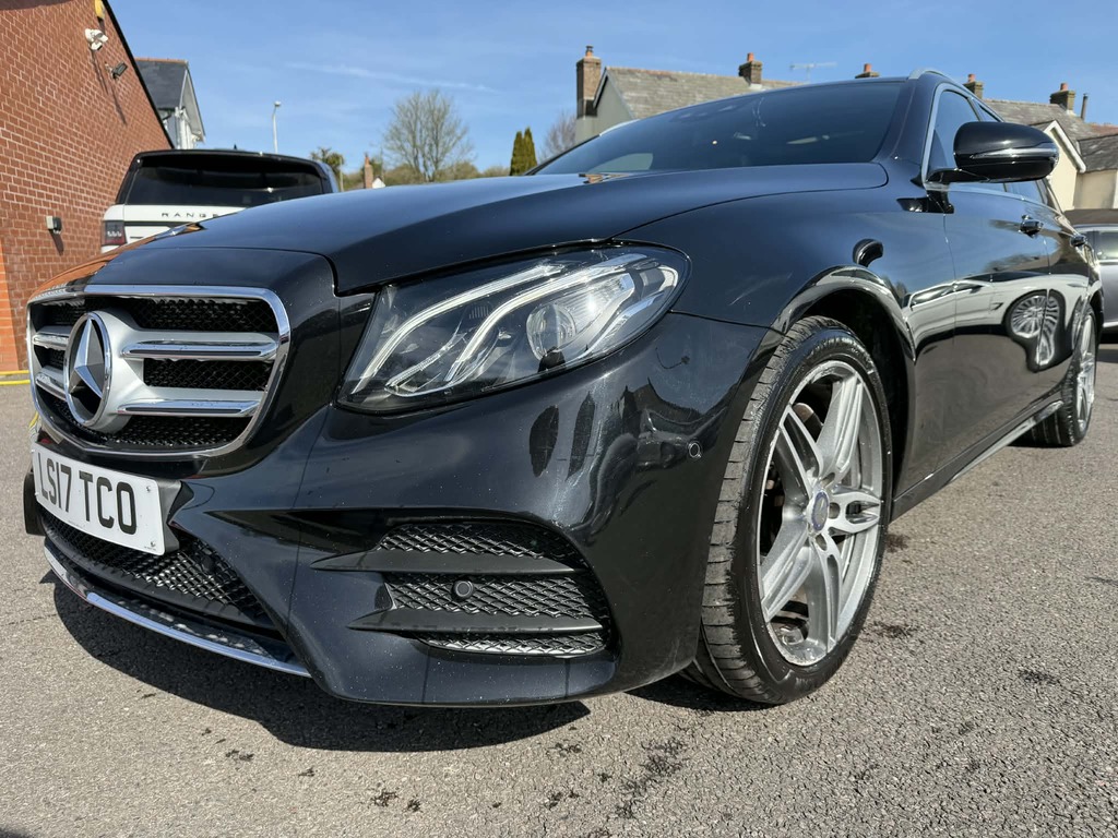 Mercedes-Benz E Class 2.0 E220d Amg LS17TCO Black #4