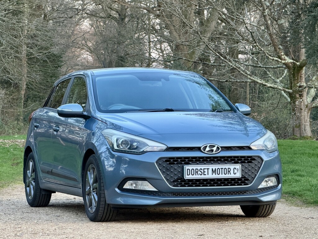 Hyundai I20 Hatchback 1.4 Premium 2015 HJ64WJE Blue