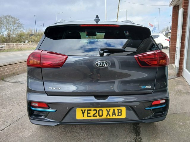 Kia e-Niro 64Kwh 4 Suv 201 Bhp YE20XAB Grey #4