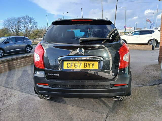 SsangYong Korando 2.2D Elx Suv 4Wd Euro 6 178 Ps Black #4