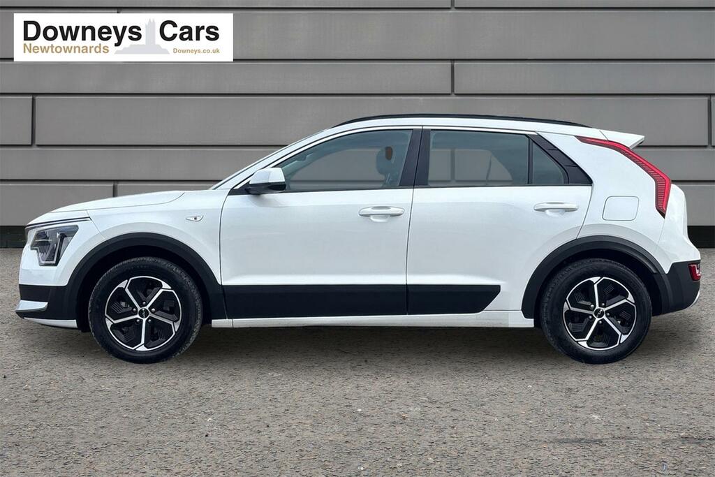 Kia Niro 1.6 Gdi 2 Hev - Full Kia Warranty Until May 2030 HSZ1156 White #2