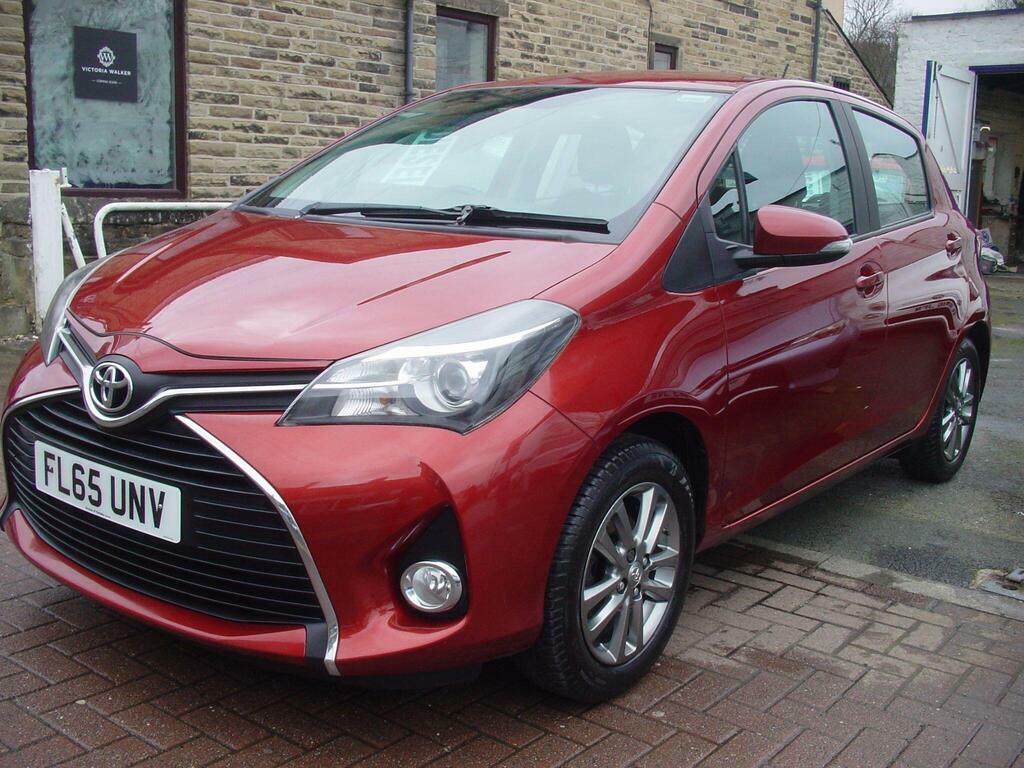 Toyota Yaris 1.33 Dual Vvt-i Icon Euro 5 FL65UNV Red #5