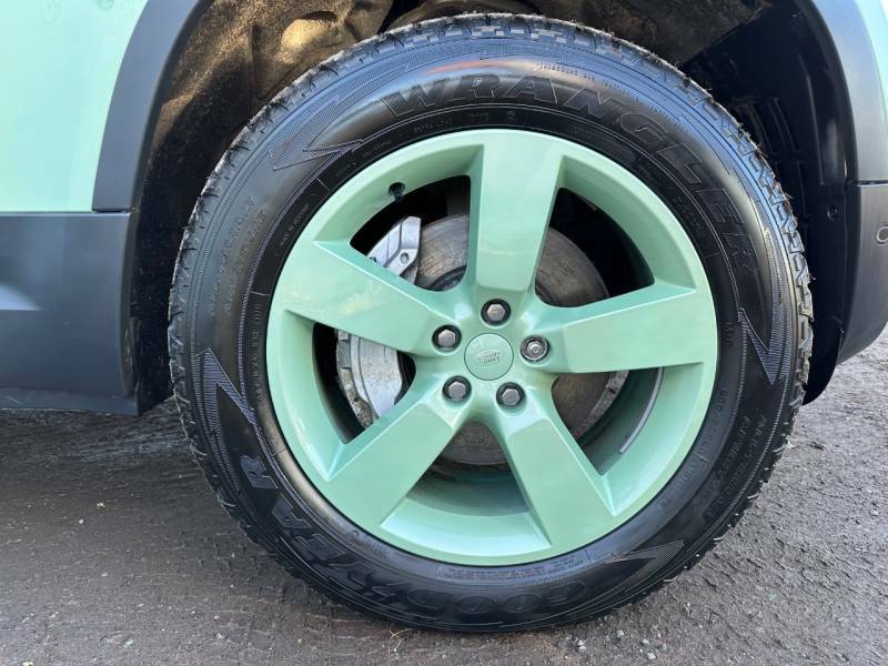 Land Rover Defender 90 3.0 D300 75Th Limited Edition 90 - 2023 LC73NCO Green #4