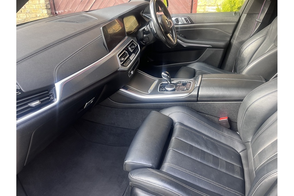 BMW X5 45E M Sport EO71PVZ Blue #3