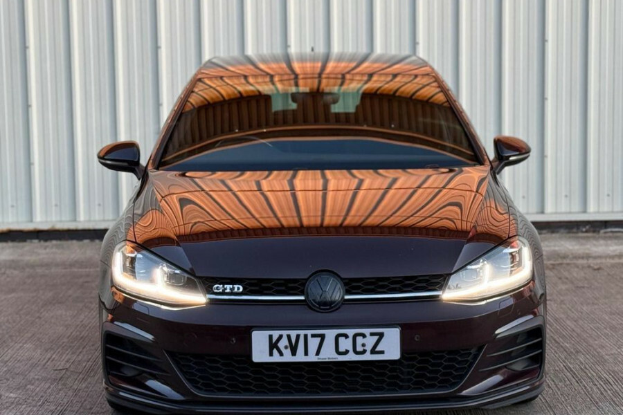 Volkswagen Golf Hatchback KV17CCZ Purple #3