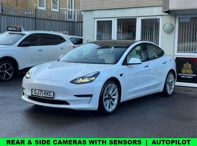 Tesla Model 3 Dual Motor Long Range Saloon 4 GJ71KKC White #3