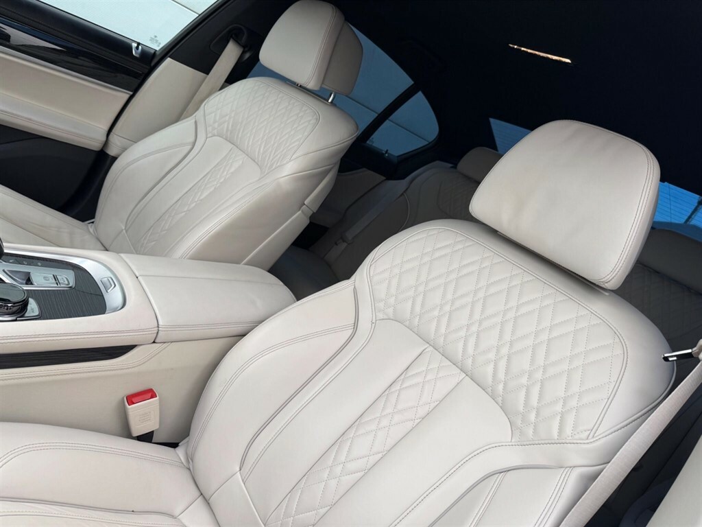 BMW 7 Series 3.0 Mht M Sport Saloon Hybrid Euro HT71WMA Grey #2