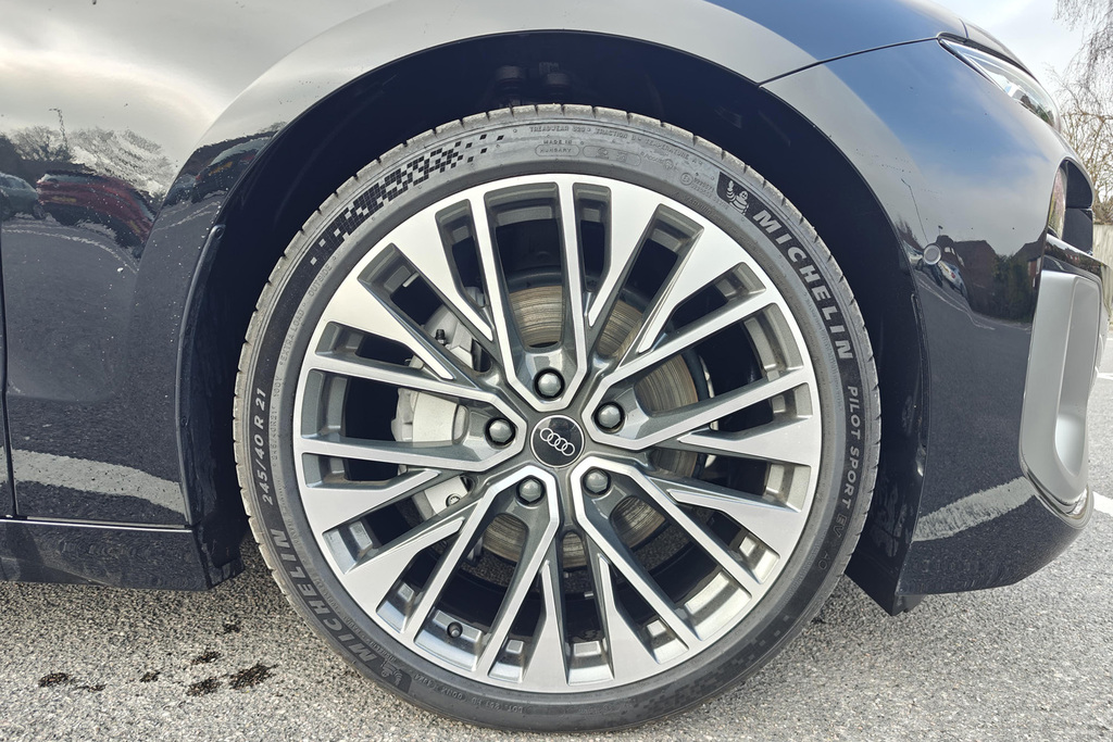 Audi A6 Avant Avant S Line E-tron Quattro 315,00 Kw RF75HGX Black #5