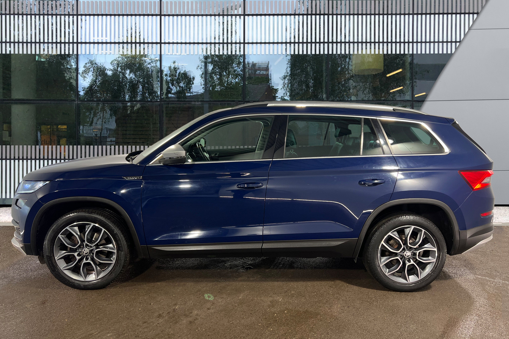 Skoda Kodiaq 1.4 Tsi 150 Scout 4X4 Dsg 7 Seat Blue #6