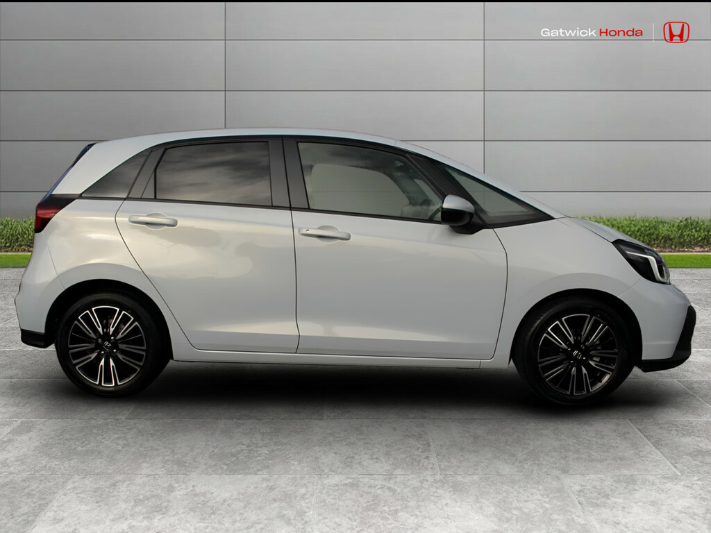 Honda Jazz 1.5 I-mmd Hybrid Advance Ecvt GX26OVC White #5
