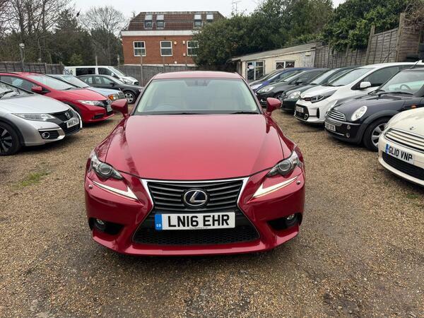 Lexus IS 2.5 300H Executive Edition E-cvt Euro 6 Ss LN16EHR Red #4