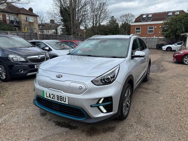 Kia e-Niro 64Kwh 3 LA21BBU Silver #3