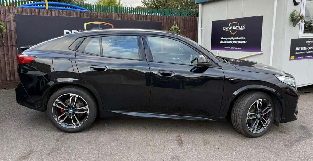 BMW iX2 Ix2 Edrive20 M Sport Black #3
