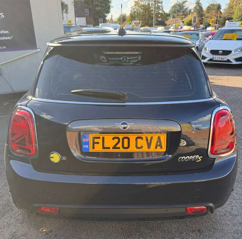 Mini Hatch Cooper S Level 3 FL20CVA Black #2