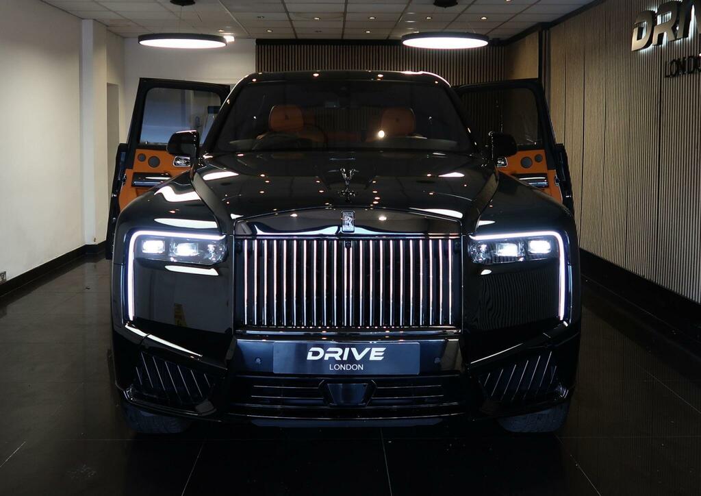 Rolls-Royce Cullinan Black Badge Black #4
