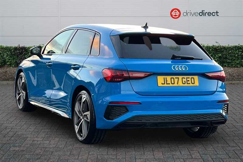 Audi A3 1.5 Tfsi 35 Edition 1 Sportback S Troni JL07GEO Blue #5