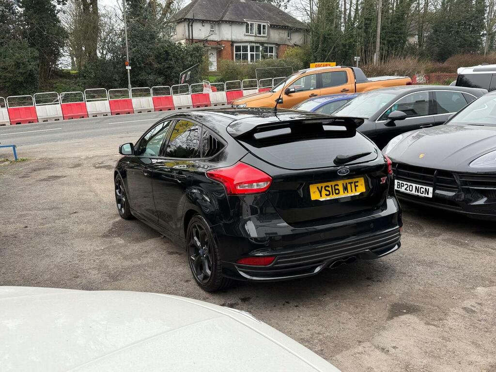 Ford Focus Hatchback 2.0 Tdci St-3 Euro 6 Ss 201616 Black