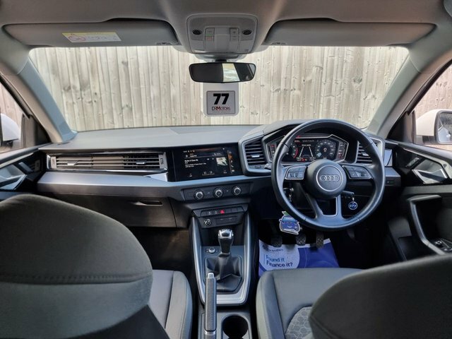 Audi A1 1.0 Tfsi 25 Sport Sportback Euro MT22KUX White #5