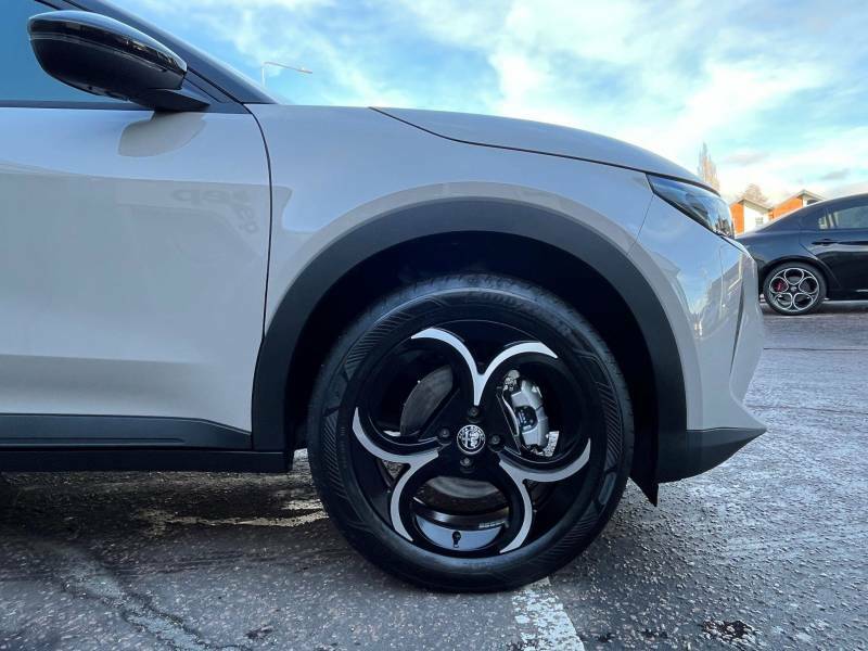 Alfa Romeo Junior 1.2 Mhev Ibrida Suv Hybrid E-dct Euro 6 EU26GDO  #4