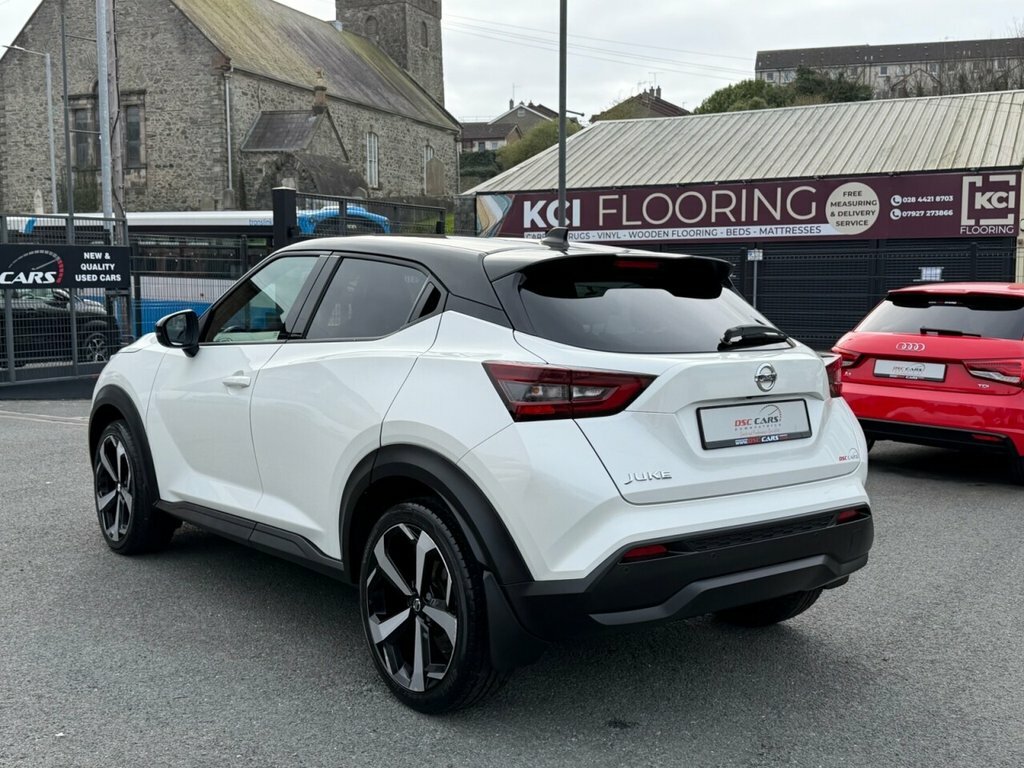 Nissan Juke 1L Tekna RRZ6384 White #4