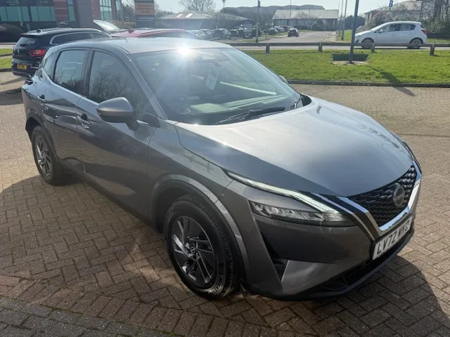 Nissan Qashqai 1.3 Dig-t Mh 158 Acenta Premium Xtronic LV72WKD Grey #4