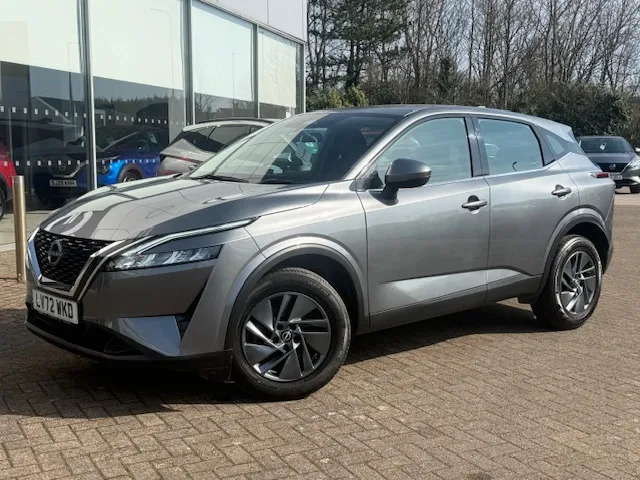 Nissan Qashqai 1.3 Dig-t Mh 158 Acenta Premium Xtronic Grey