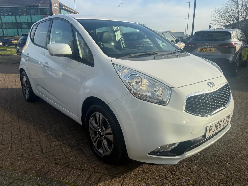 Kia Venga 1.6 3 6 White #5