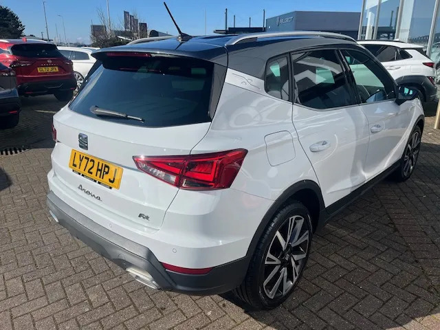 Seat Arona 1.0 Tsi 110 Fr Edition Dsg LY72HPJ White #5