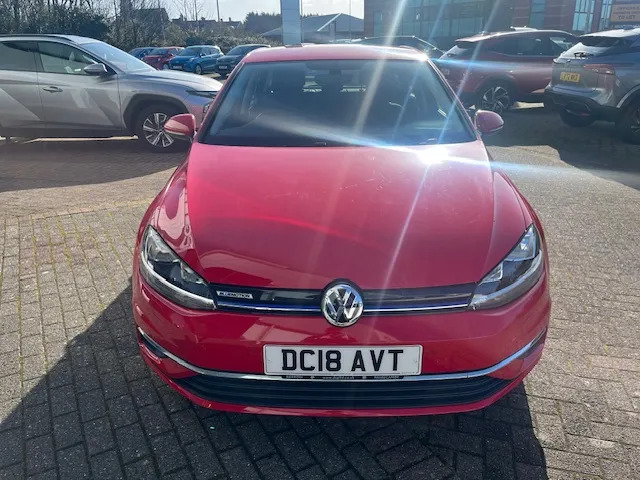 Volkswagen Golf 1.5 Tsi Evo Se Nav Dsg DC18AVT Red #6