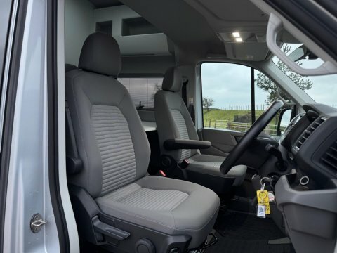 Volkswagen Grand California 2.0 Tdi 600 Tip 3.5T 2 Berth #14