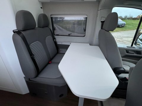 Volkswagen Grand California 2.0 Tdi 600 Tip 3.5T 2 Berth #26