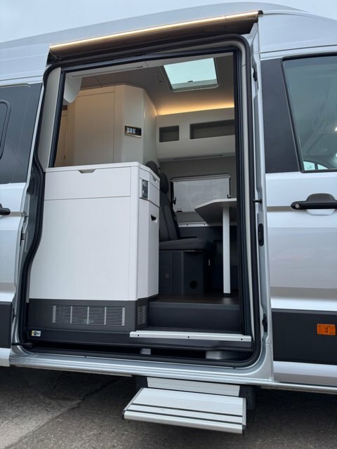 Volkswagen Grand California 2.0 Tdi 600 Tip 3.5T 2 Berth #25