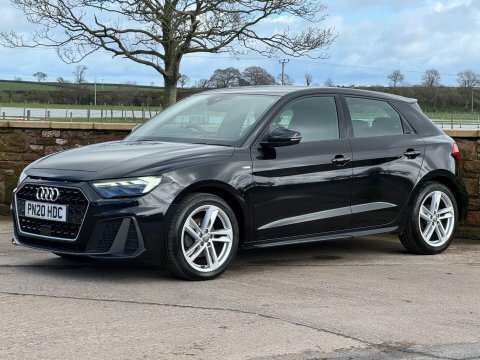 Audi A1 1.5 Tfsi 35 PN20HDC Black #2