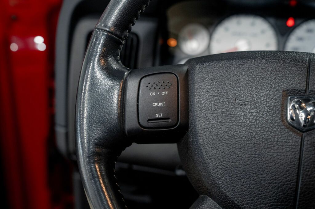 Dodge RAM 5.2 Pick Up White #54