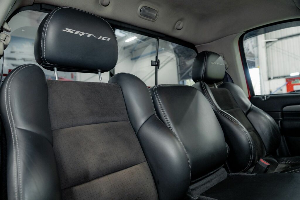 Dodge RAM 5.2 Pick Up White #41