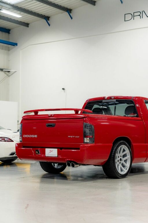 Dodge RAM 5.2 Pick Up White #64
