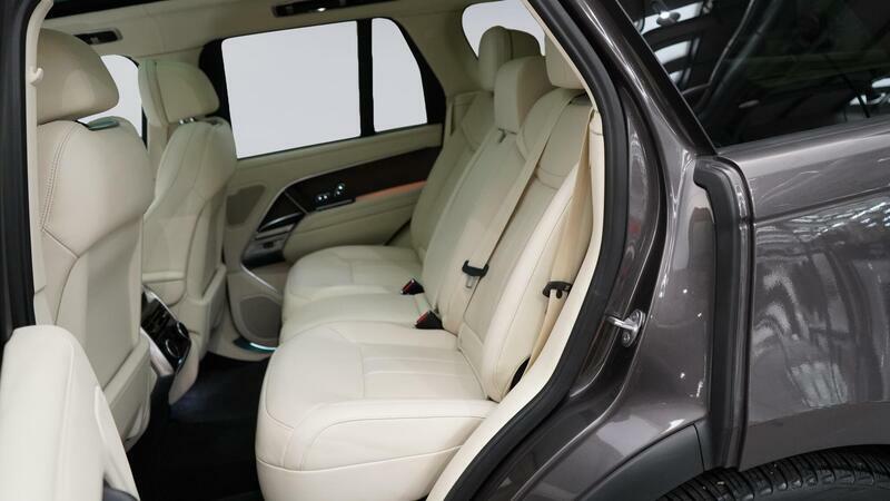 Land Rover Range Rover 3.0 D350 FY23SJV Grey #4