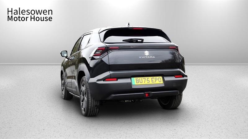 Suzuki 61Kwh Ultra Suv Allgrip 183 Ps BU75EPO Black #4