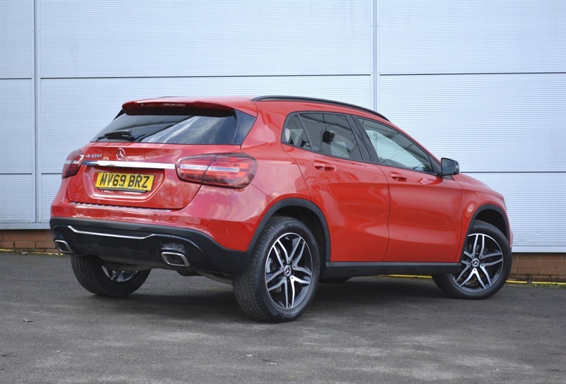 Mercedes-Benz GLA Class 1.6 Gla180 Gpf Urban Edition Suv 7G-dct MV69BRZ Red #6