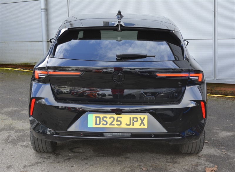 Vauxhall Astra 54Kwh Gs Hatchback 156 Ps Black #5