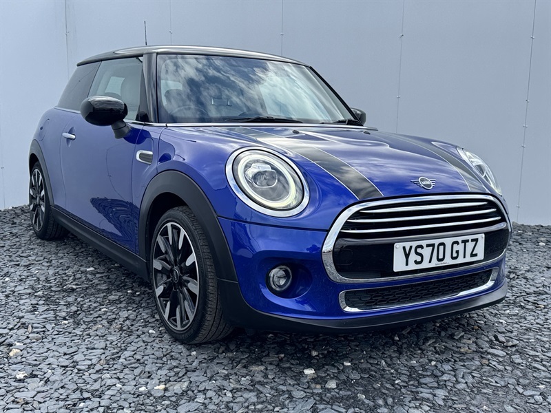 Mini Hatch 1.5 Cooper Exclusive Hatchback E Blue
