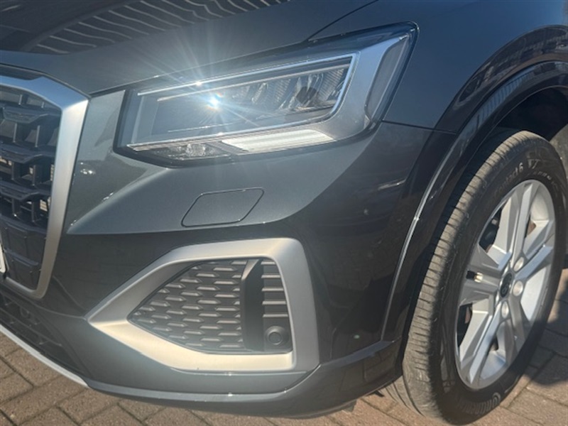 Audi Q2 1.5 Tfsi Cod 35 Sport Suv Euro 6 DF23UMW Grey #4